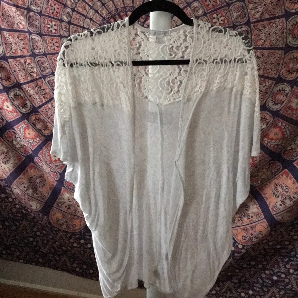 Lace shrug